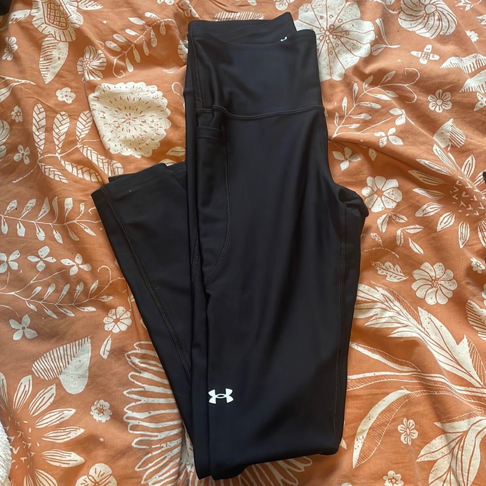 Under armour black leggings